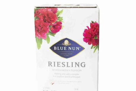 BLUE NUN RIESLING