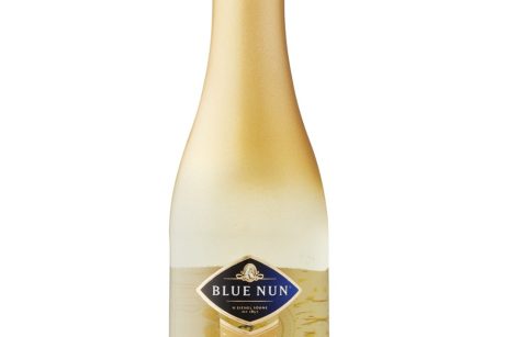 BLUE NUN 24 K GOLD SPARKLING