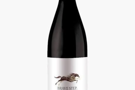 BRAVE STEP PINOT NOIR