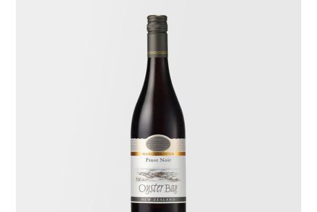 OYSTER BAY PINOT NOIR